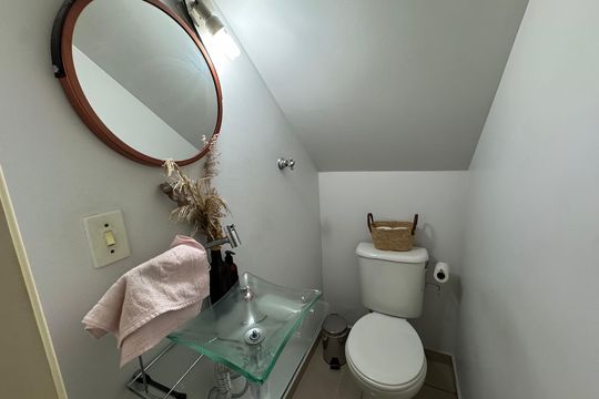 Lavabo de casa de condomínio à venda com 2 quartos, 65m² em Santa Maria, Osasco