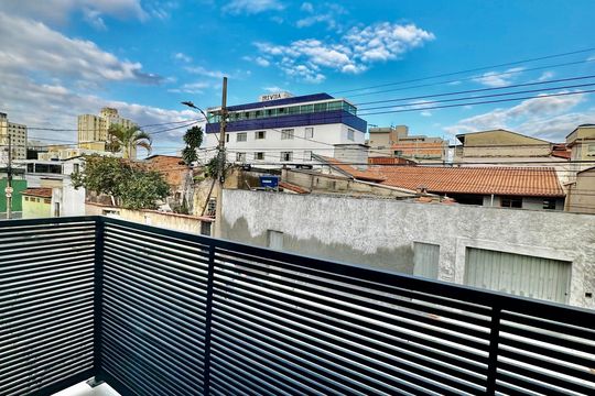 Varanda de kitnet/studio para alugar com 1 quarto, 58m² em Ipiranga, Belo Horizonte