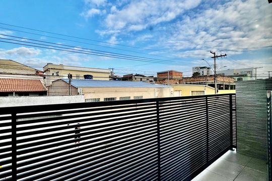 Varanda de kitnet/studio para alugar com 1 quarto, 58m² em Ipiranga, Belo Horizonte