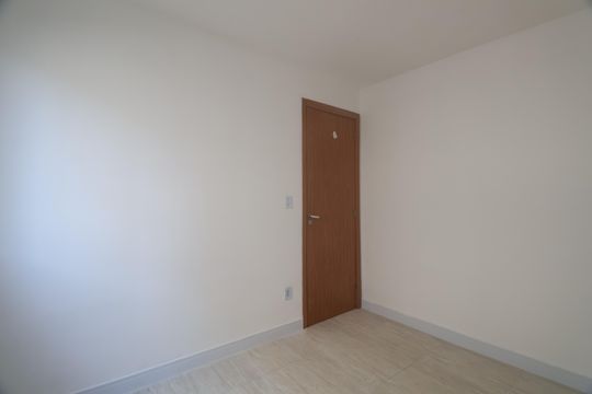 Quarto 2 de apartamento à venda com 2 quartos, 44m² em São José, Canoas