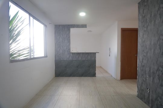 Sala de apartamento para alugar com 2 quartos, 44m² em São José, Canoas