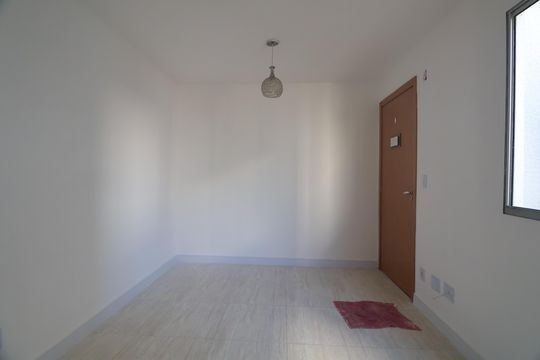 Sala de apartamento à venda com 2 quartos, 44m² em São José, Canoas