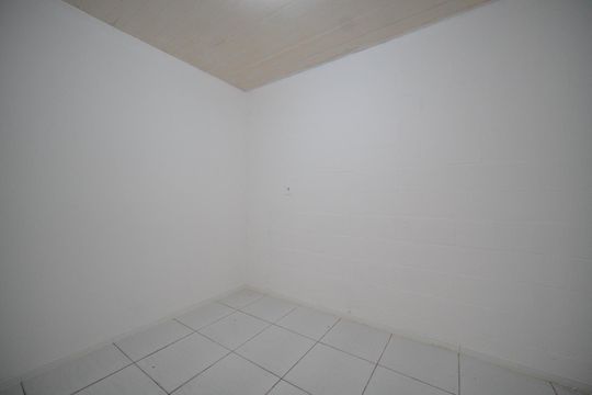 Quarto  de casa para alugar com 1 quarto, 80m² em Ceniro Martins, São José