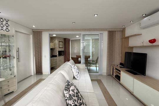 Apartamento para alugar com 3 quartos, 94m² em Jardim Belmar, Guarujá