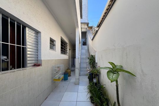 Quintal de casa à venda com 3 quartos, 185m² em Jardim Valdibia, São Bernardo do Campo
