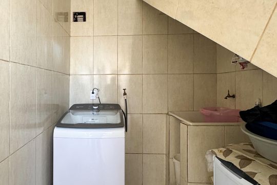 Área de Serviço de casa à venda com 3 quartos, 185m² em Jardim Valdibia, São Bernardo do Campo