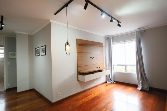 Apartamento à venda com 2 quartos, 55m² em Cidade São Francisco, São Paulo