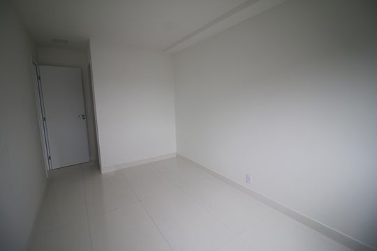 Apartamento para alugar com 2 quartos, 70m² em Taquara, Rio de Janeiro