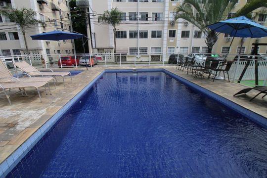 Área comum - Piscina de apartamento à venda com 2 quartos, 57m² em Parada de Lucas, Rio de Janeiro