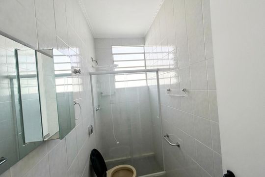 Banheiro de casa à venda com 3 quartos, 300m² em Jardim Garcia, Campinas