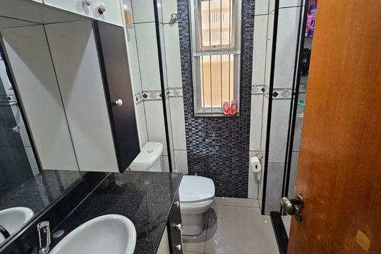 Banheiro de apartamento à venda com 3 quartos, 65m² em Jardim Iris, São Paulo
