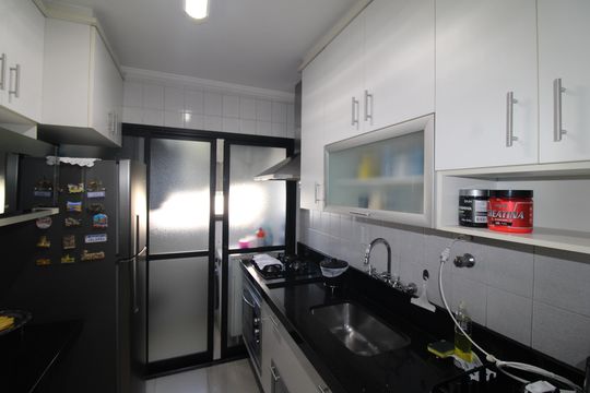 Cozinha de apartamento para alugar com 2 quartos, 50m² em Santana, São Paulo