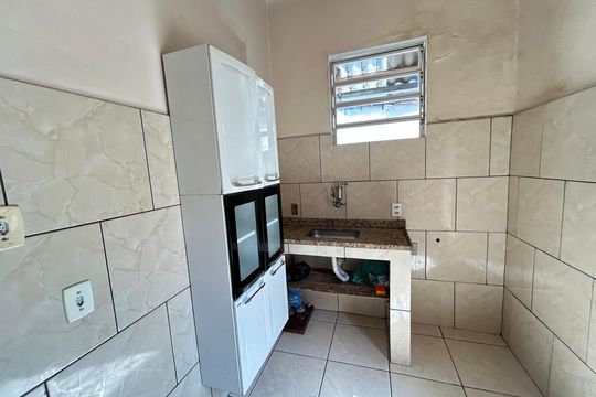 Cozinha de casa para alugar com 2 quartos, 67m² em Jacaré, Rio de Janeiro