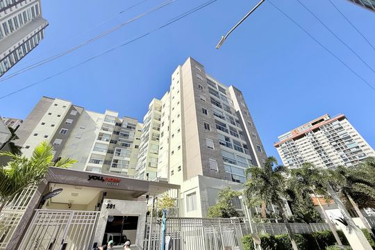Fachada de apartamento para alugar com 1 quarto, 35m² em Jardim das Acacias, São Paulo