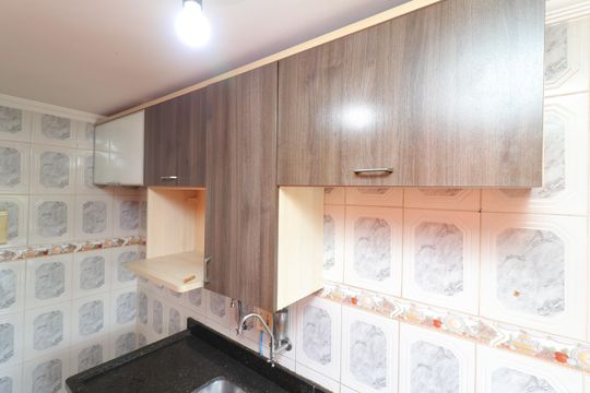 Cozinha de apartamento para alugar com 2 quartos, 45m² em Vila Princesa Isabel, São Paulo