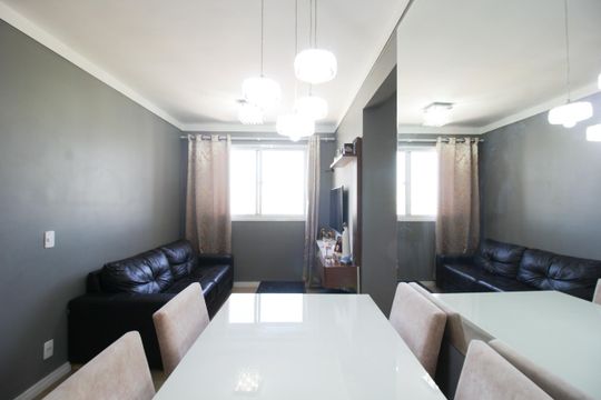 Sala de apartamento para alugar com 2 quartos, 41m² em Vila Zat, São Paulo