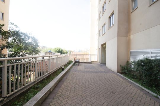 Área comum de apartamento para alugar com 2 quartos, 41m² em Vila Zat, São Paulo