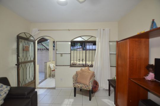 Casa à venda com 2 quartos, 150m² em Jardim Sulacap, Rio de Janeiro