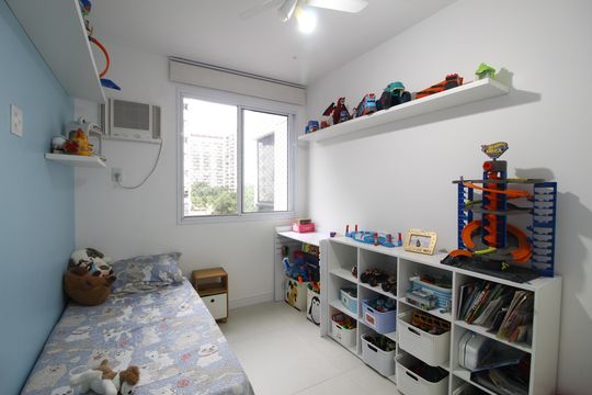 Quarto 1 de apartamento à venda com 2 quartos, 70m² em Barra Olímpica, Rio de Janeiro