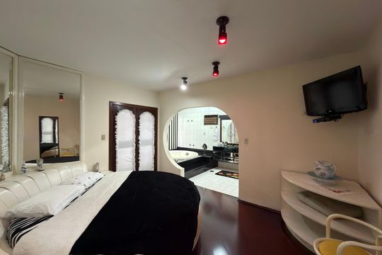 Suíte 1 de casa à venda com 4 quartos, 586m² em Nova Petrópolis, São Bernardo do Campo
