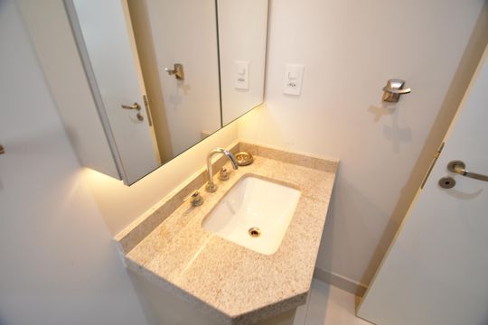 Banheiro Suíte de apartamento para alugar com 3 quartos, 147m² em Jardim Belo Horizonte, Campinas