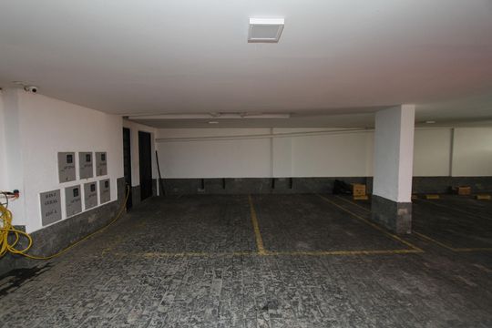 Garagem de apartamento à venda com 4 quartos, 212m² em Gutierrez, Belo Horizonte