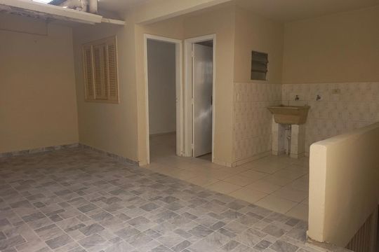 Área de serviço de casa para alugar com 2 quartos, 170m² em Interlagos, São Paulo
