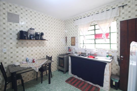 Cozinha de casa à venda com 3 quartos, 250m² em Parque Grajau, São Paulo