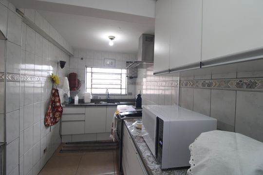 Cozinha de casa à venda com 3 quartos, 150m² em Cidade Dutra, São Paulo