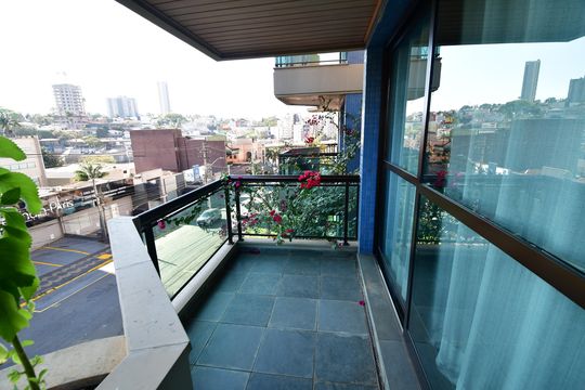 Varanda da sala de apartamento à venda com 1 quarto, 70m² em Conceicao, Campinas
