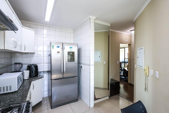Cozinha de apartamento à venda com 2 quartos, 85m² em Cambuci, São Paulo