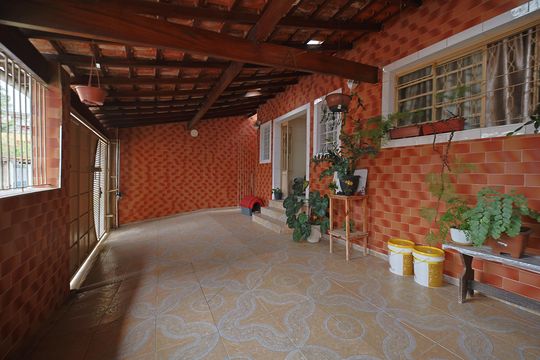Garagem de casa para alugar com 5 quartos, 350m² em Ermelino Matarazzo, São Paulo