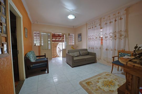 Casa para alugar com 5 quartos, 350m² em Ermelino Matarazzo, São Paulo