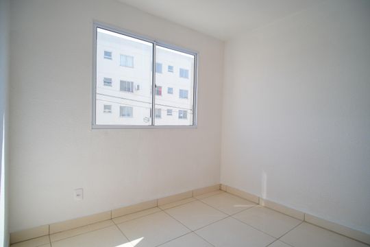 Quarto 2 de apartamento à venda com 2 quartos, 40m² em Santos Dumont, São Leopoldo