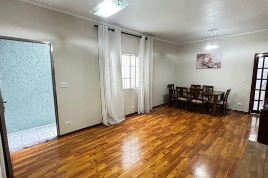 Casa para alugar com 2 quartos, 171m² em Vila Helena, Santo André