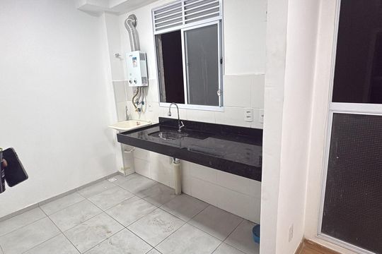 Cozinha de apartamento para alugar com 2 quartos, 45m² em Jardim Alvorada, Nova Iguaçu