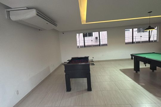Área externa de apartamento para alugar com 2 quartos, 45m² em Jardim Alvorada, Nova Iguaçu