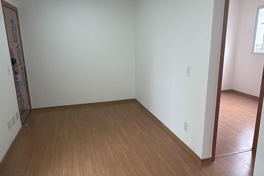 Sala de apartamento para alugar com 2 quartos, 45m² em Jardim Alvorada, Nova Iguaçu