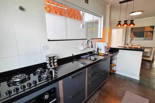 Cozinha de casa à venda com 3 quartos, 198m² em Vila Floresta, Santo André
