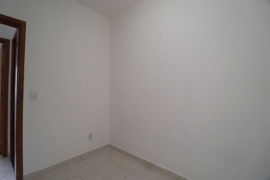 Quarto 1 de apartamento para alugar com 2 quartos, 70m² em Shopping Park, Uberlândia