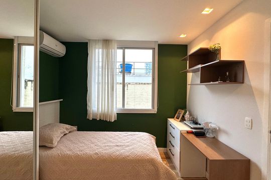 Apartamento à venda com 2 quartos, 60m² em Leblon, Rio de Janeiro