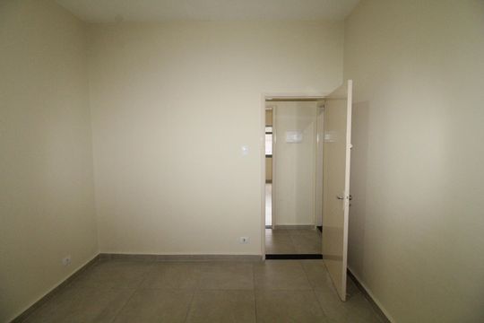 Quarto 2 de apartamento para alugar com 2 quartos, 110m² em Centro, São José dos Campos