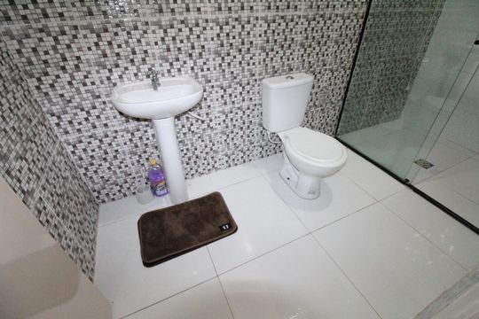 Banheiro de apartamento para alugar com 2 quartos, 110m² em Centro, São José dos Campos
