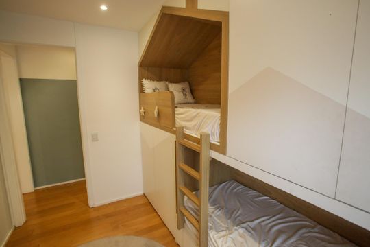 Quarto 2 de apartamento à venda com 2 quartos, 55m² em Anil, Rio de Janeiro