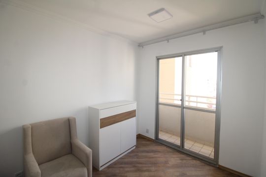 Sala de apartamento para alugar com 2 quartos, 50m² em Carandiru, São Paulo