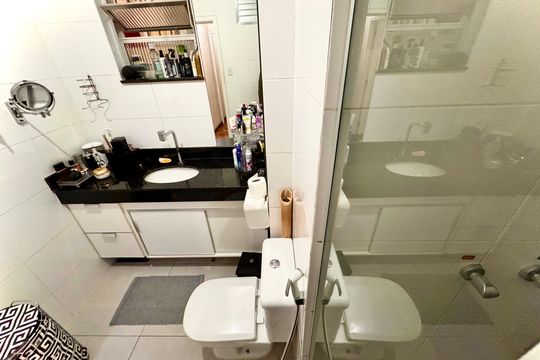 Apartamento para alugar com 3 quartos, 114m² em Laranjeiras, Rio de Janeiro