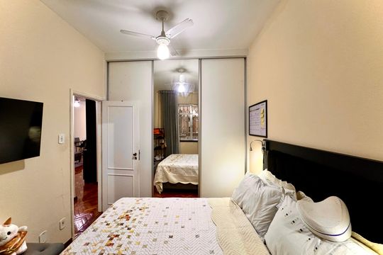 Apartamento para alugar com 3 quartos, 114m² em Laranjeiras, Rio de Janeiro