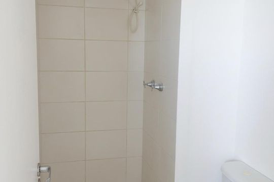 Banheiro de apartamento à venda com 2 quartos, 45m² em Ermelino Matarazzo, São Paulo