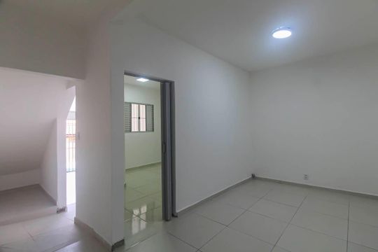 Casa para alugar com 1 quarto, 55m² em Vila Nova, São Paulo
