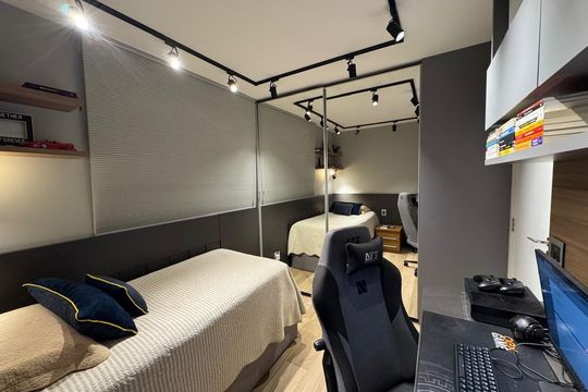 Quarto de apartamento à venda com 3 quartos, 94m² em Funcionários, Belo Horizonte